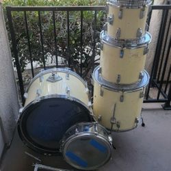 6 Piece Tama Swingstar drum set 