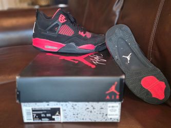 Jordan 4 Retro Red Thunder