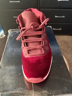 W AIR JORDAN 11 RETRO (RED ROUGE)