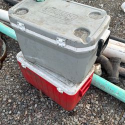 2 Free Ice Chests
