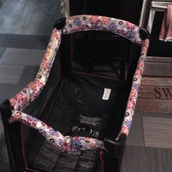 Baby Trend Playpen 