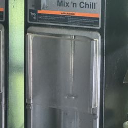 Hamilton Beach Mix And Chill Blender / Mixer 