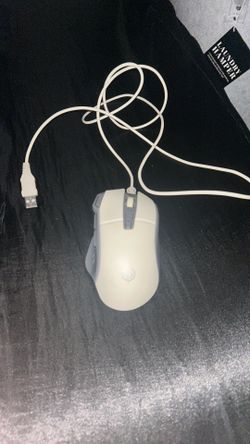 Gaming wired mouse