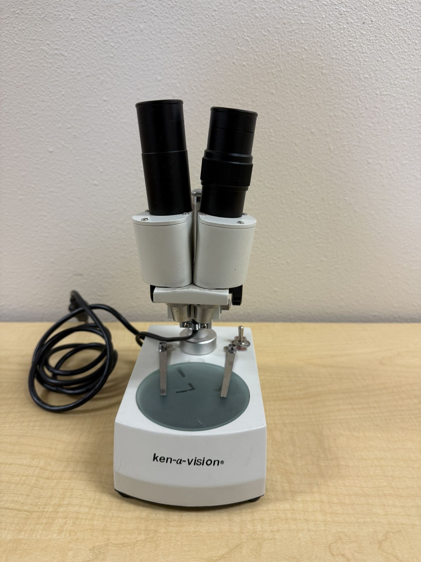 Ken A Vision T-2400 Vision Scope Stereomicroscope