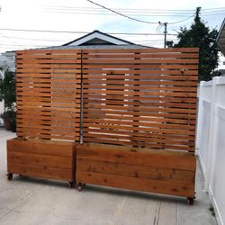 Beautiful privacy wall Frame Planter Box Garden Bed Outdoor Design cedar redwood AC pool equipment cover