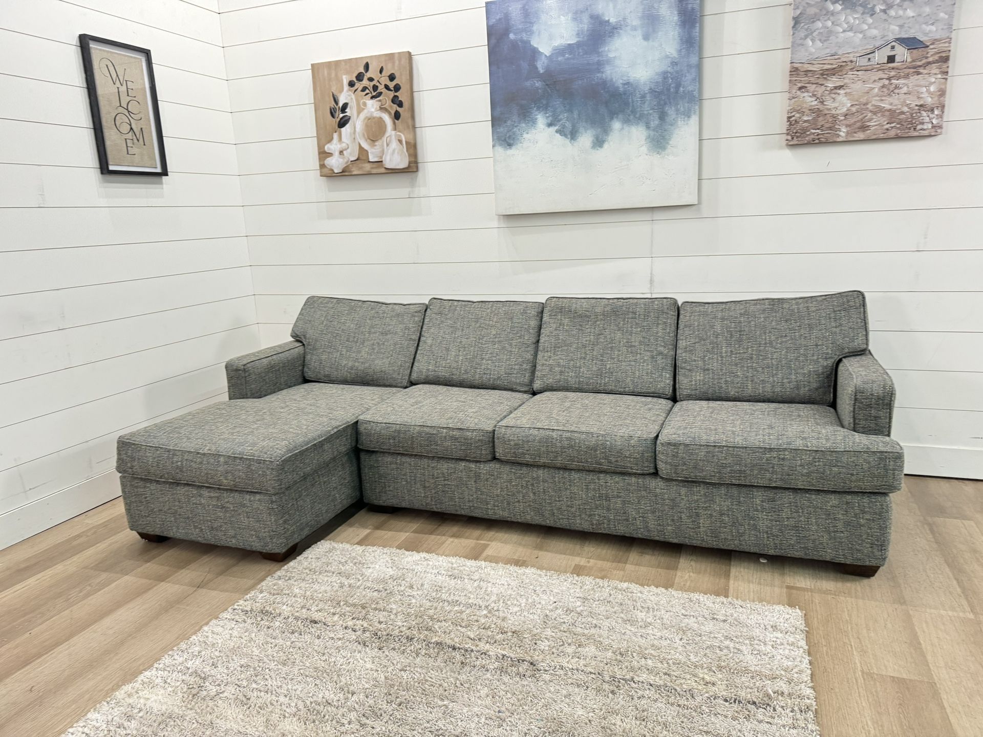 Sectional Couch Chaise