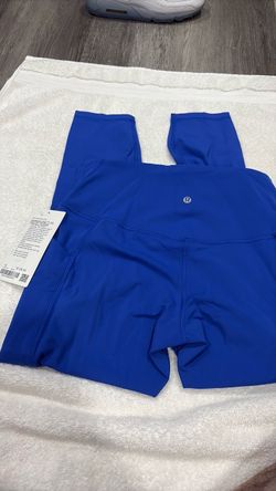 Indigo blue size 10 lululemon pant with pockets