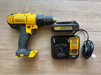 DEWALT DCD771 20V MAX Cordless Drill/Charger/Battery