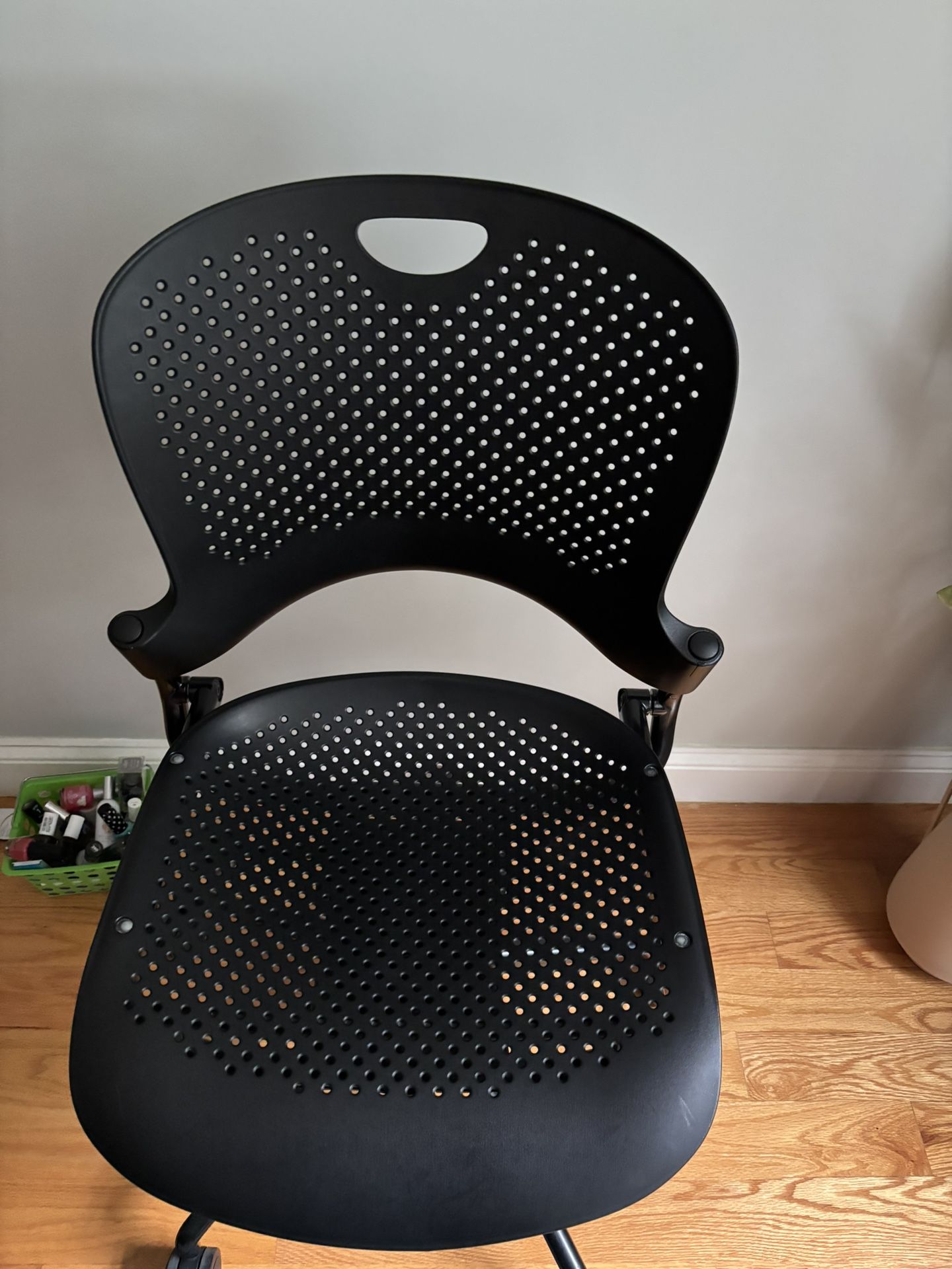 desk chair