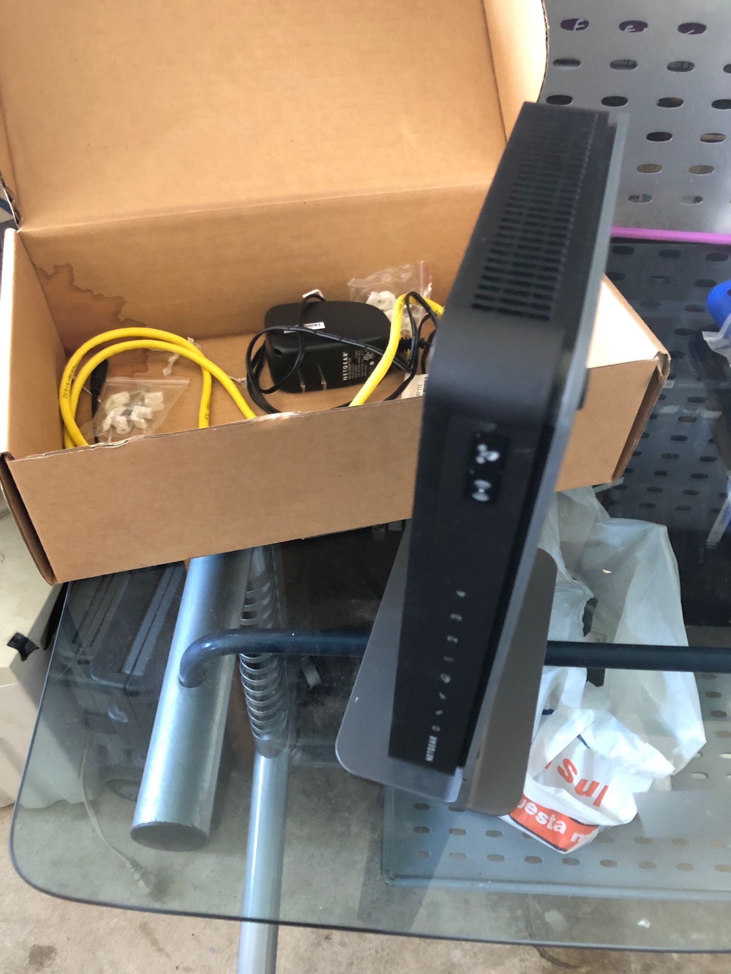 Netgear cable modem router with WiFi