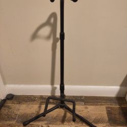 Adjustable Guitar Stand