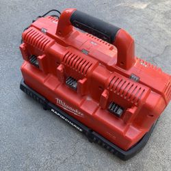 Milwaukee Charger Rapid Fast