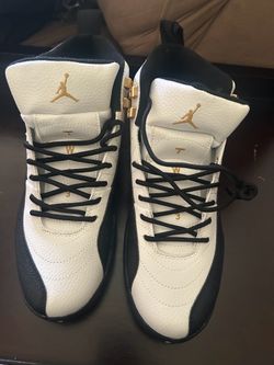 Jordan’s Men Black, white and gold  8.5