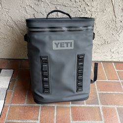 Yeti Hopper Flip 24 Soft Cooler Backpack