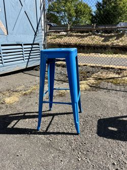 30” Backless Metal Indoor/Outdoor Bar Stool