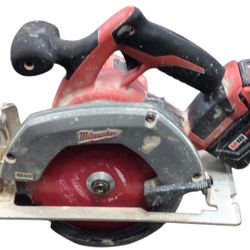 Milwaukee M18 18V Lithium-Ion Cordless 6-1/2 in. Circular Saw
