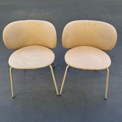 Set of 2 IKEA KRYLBO Chairs Very Clean and Excellent Condition