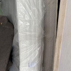 King size extra firm Demo model mattress