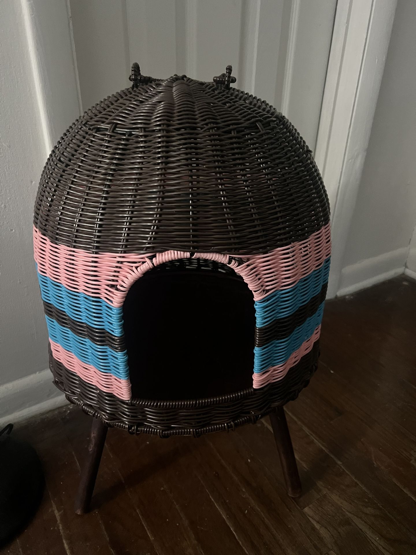Cat House