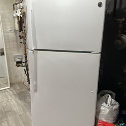 GE refrigerator