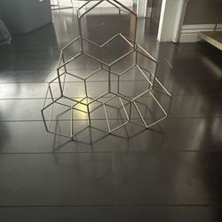 Golden Bottle Holder 