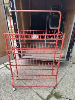 Rolling Vending Rack