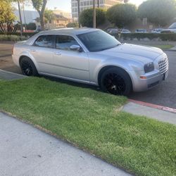 2010 Chrysler 300
