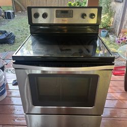 Whirlpool Electric Oven/Stove 