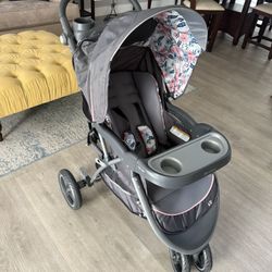 Baby Stroller With Matching Car Seat And Base !!!!