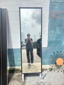 Beautifu full body jewelry mirror 🔥