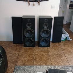 Floor Speakers 