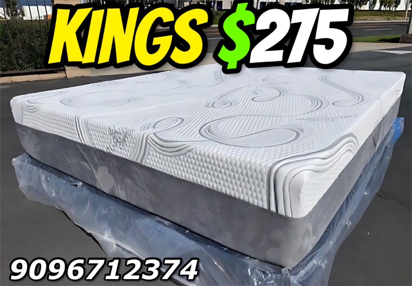 4pcs King Size Bedroom Set w. Mattress Included