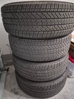20 Inch Truck Tires With  Only  2000 Miles Of Use