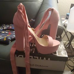 Pink Suede Size 7 Heels