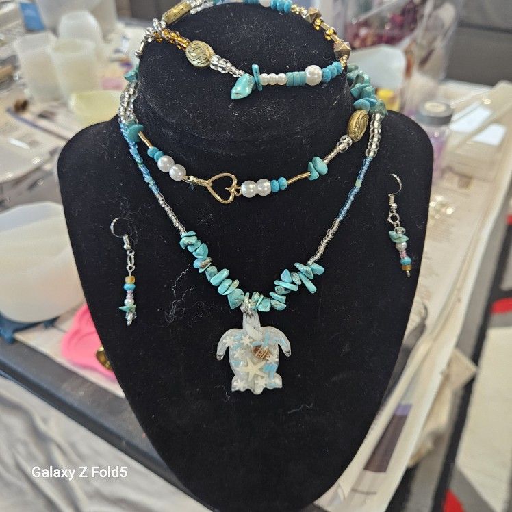 Necklace Bracelet With Earrings Set
