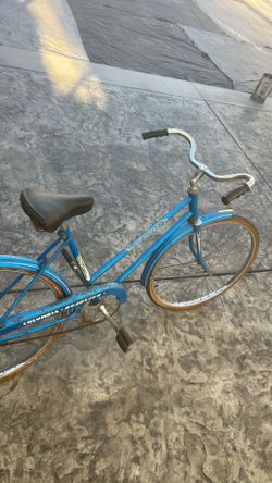 Columbia Roadster beach cruiser