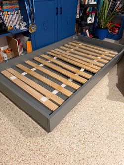 Kids Uptown Trundle Bed  (Crate & Barrel)