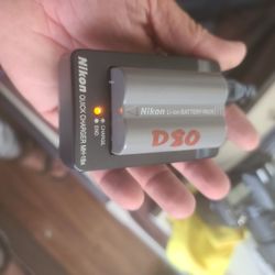 Nikon ED Af Micro Nikkor 200mm 1:4 D Plus Nikon Camera D80 