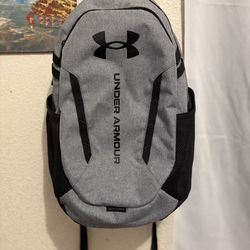 Under Armour Backpack 