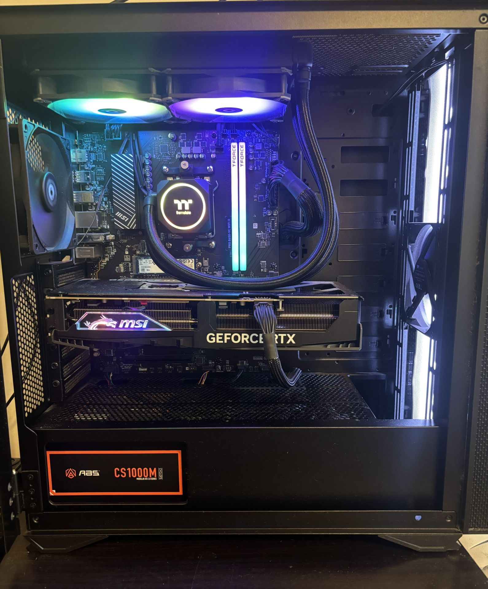 Gaming PC GeForce RTX 4080 Super