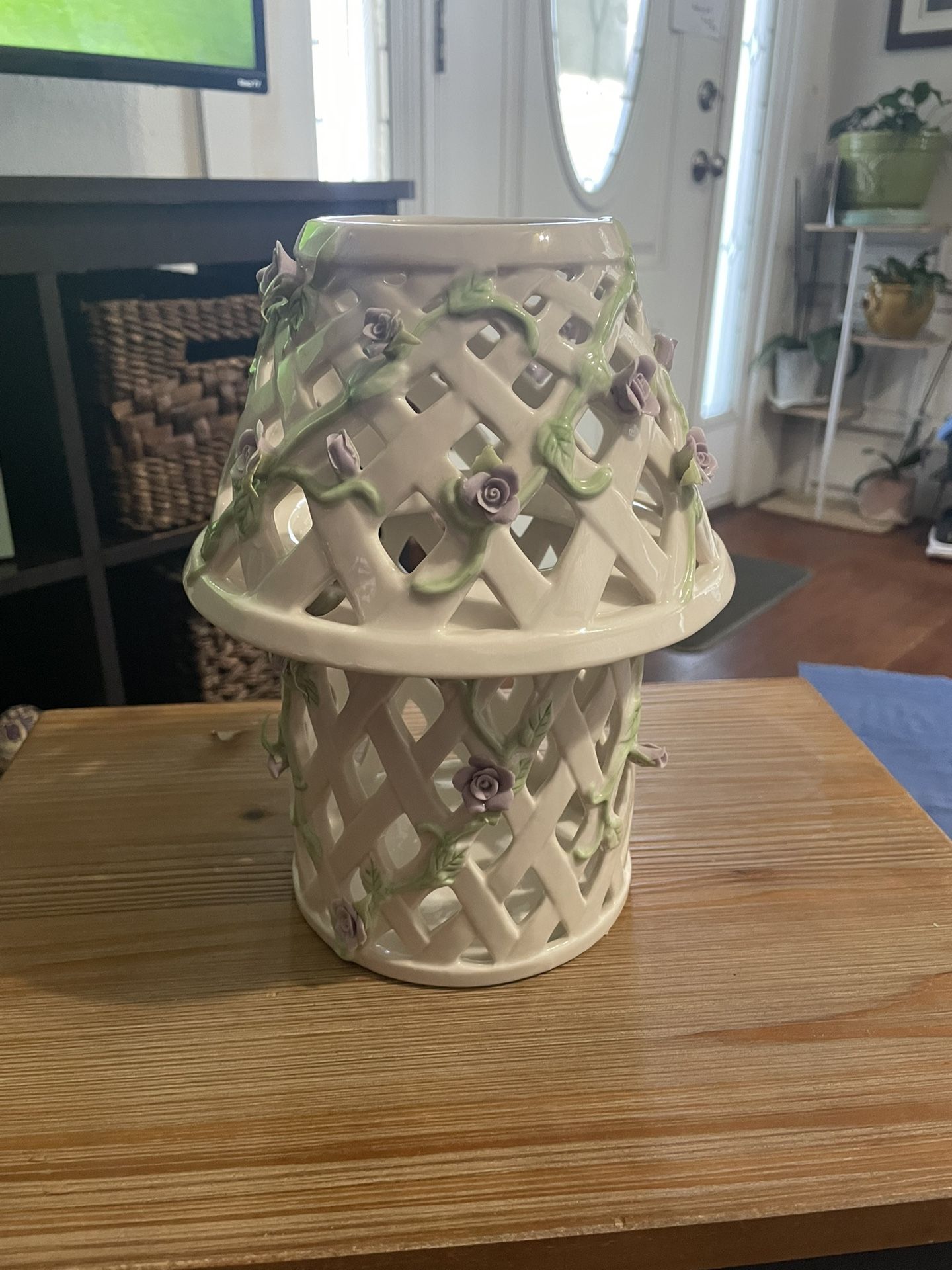 Candle Holder (american greeting)