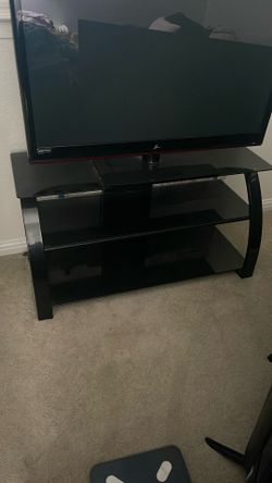 Bello Glass Tv Stand