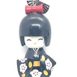 Vintage Geisha Girl 32” Necklace