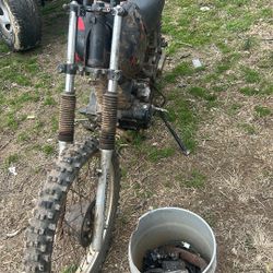 Someone Trade Or Cash Me 2 250 Dirtbikes Mud Mower And Go Cart