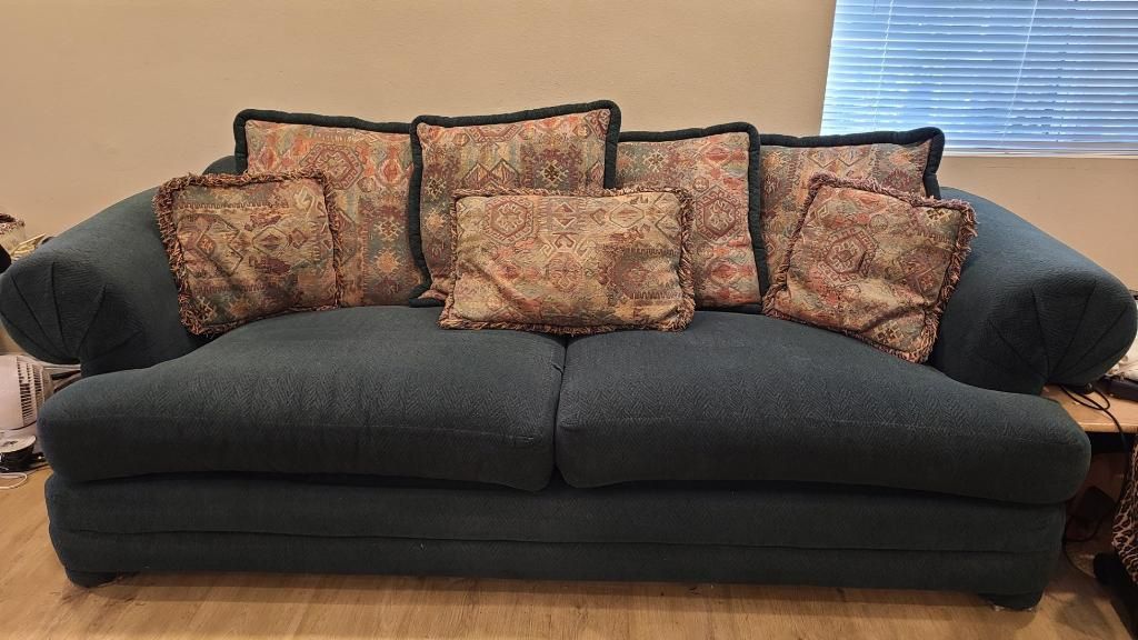 3 Pcs Fabric Couch with Pillows