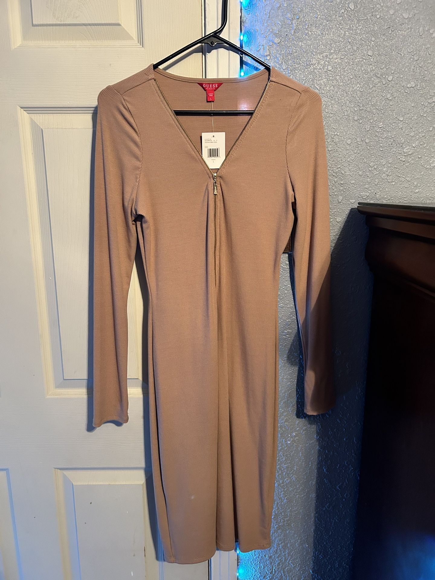 New Guess dress