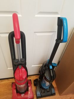 NEW cond BISSEL VACUUM WITH COMPLETE ATTACHMENTS, AMAZING POWER SUCTION, IN THE BOX, WORKS EXCELLENT,