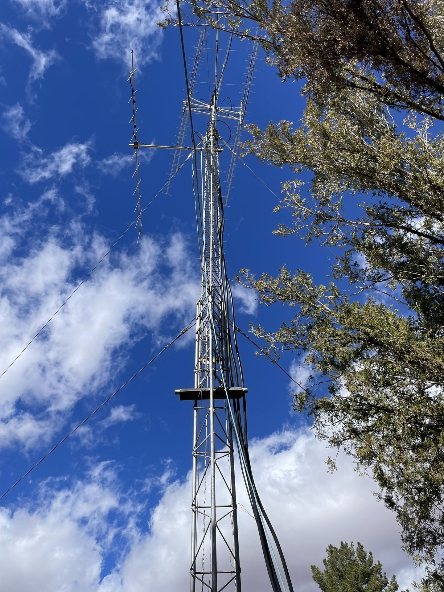 HAMM Radio Tower And Antenna 