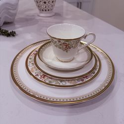 Royal Dalton brand new,  setof 6 is available