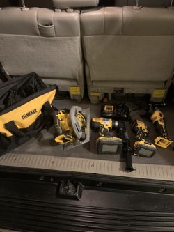 Dewalt Tool Set